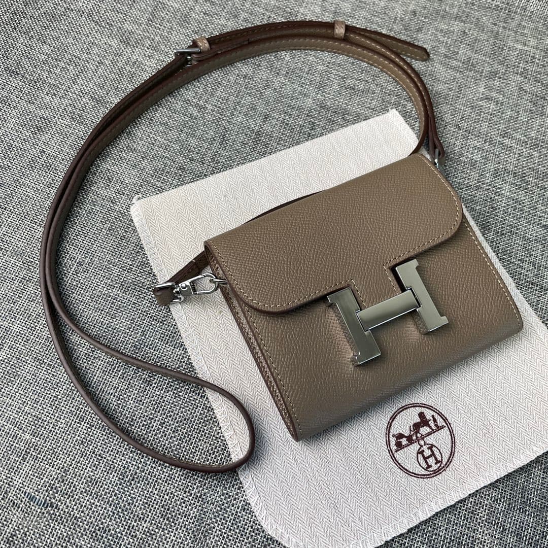 Hermes Gold Accessory 537-2