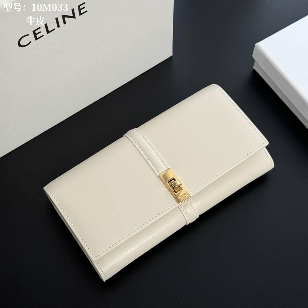 Celine Gold Wallet M033