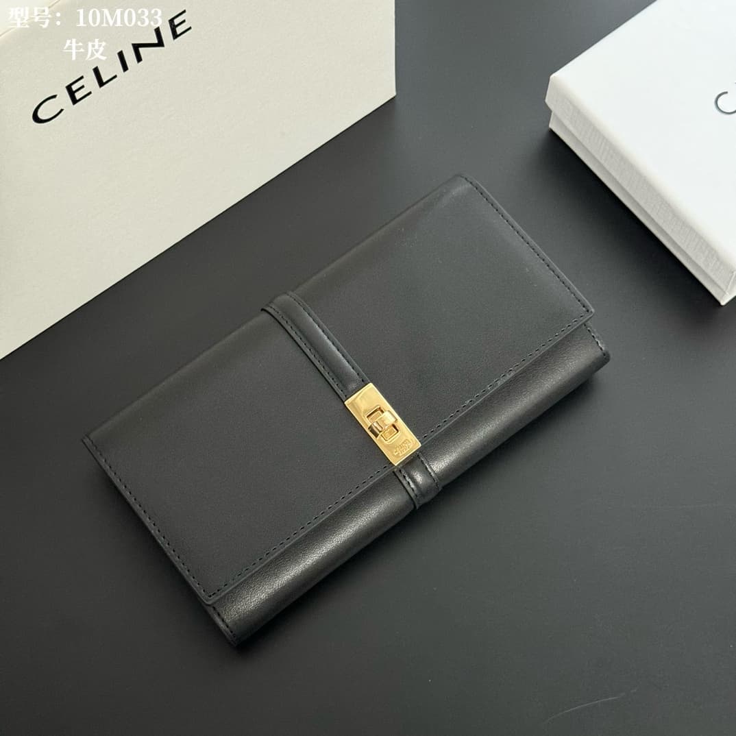 Celine Gold Wallet M033