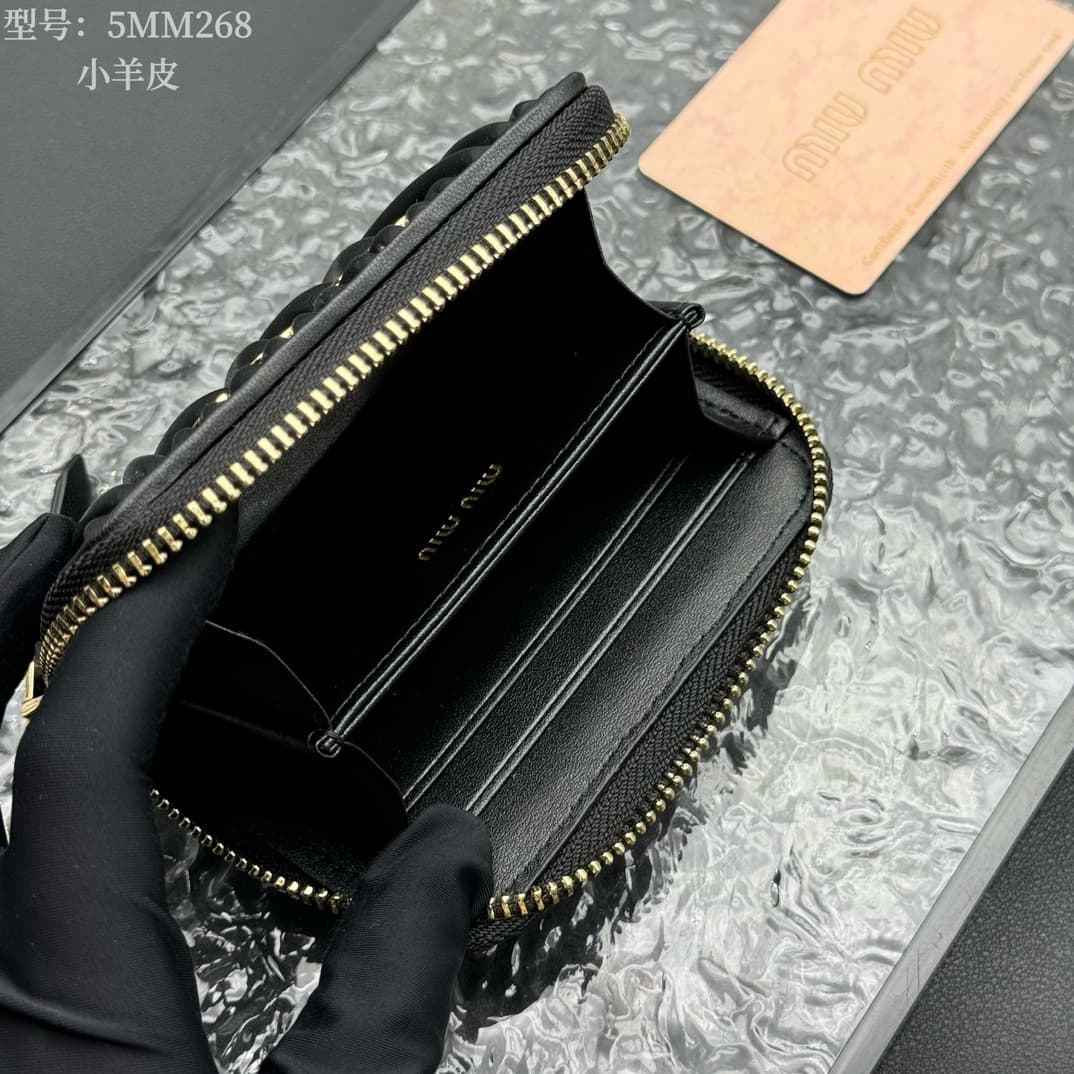 Chanel Wallet 5MM268