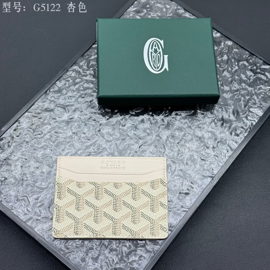 Goyard Product G5122