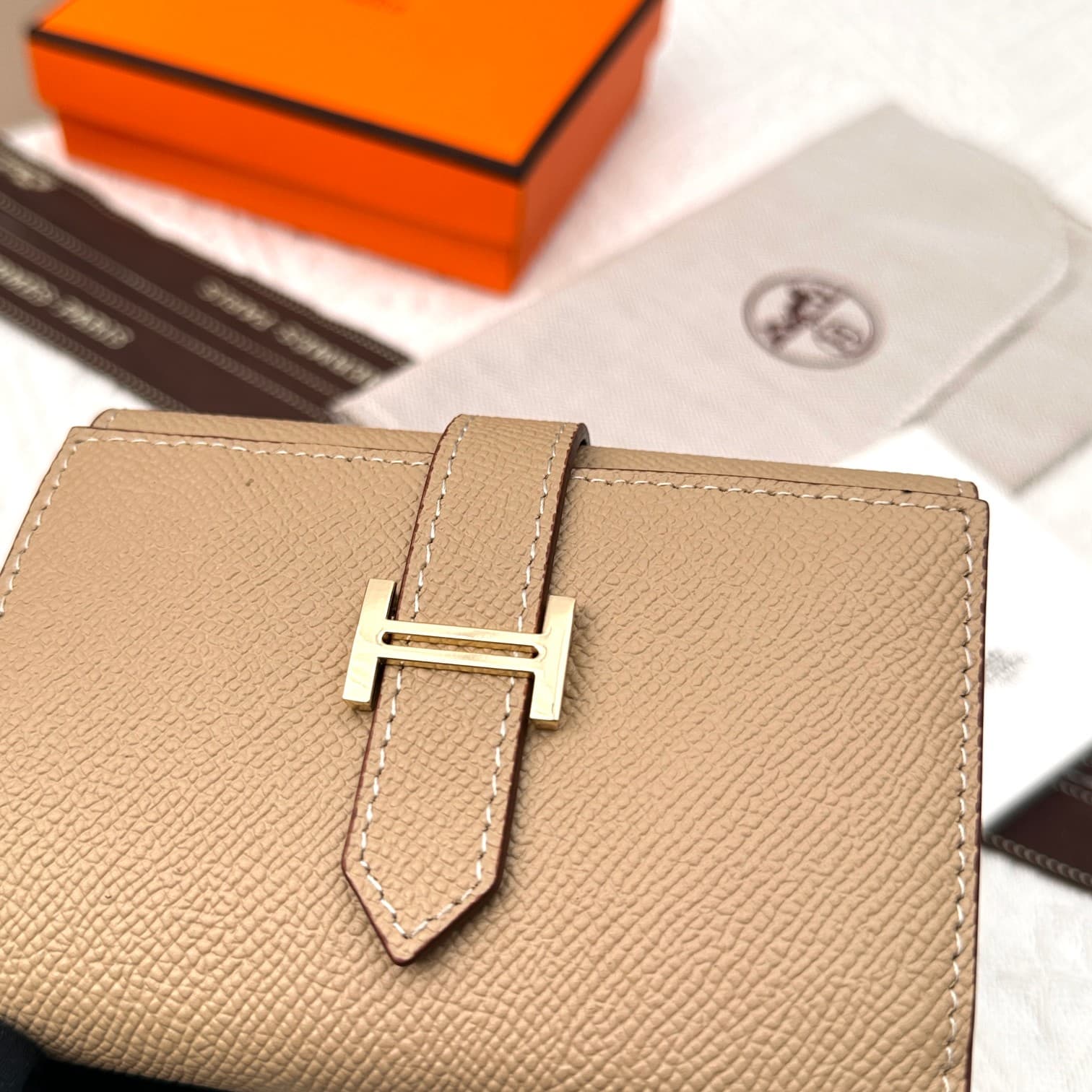 Hermes Gold Wallet 5176