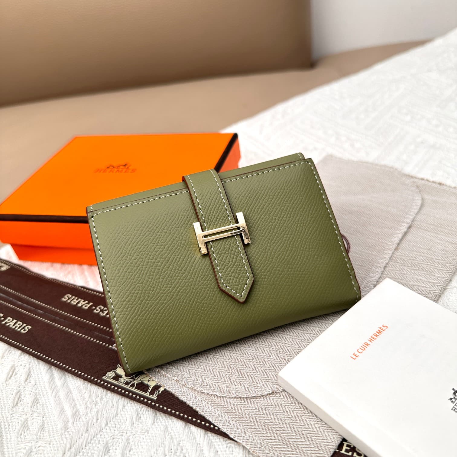 Hermes Gold Wallet 5176