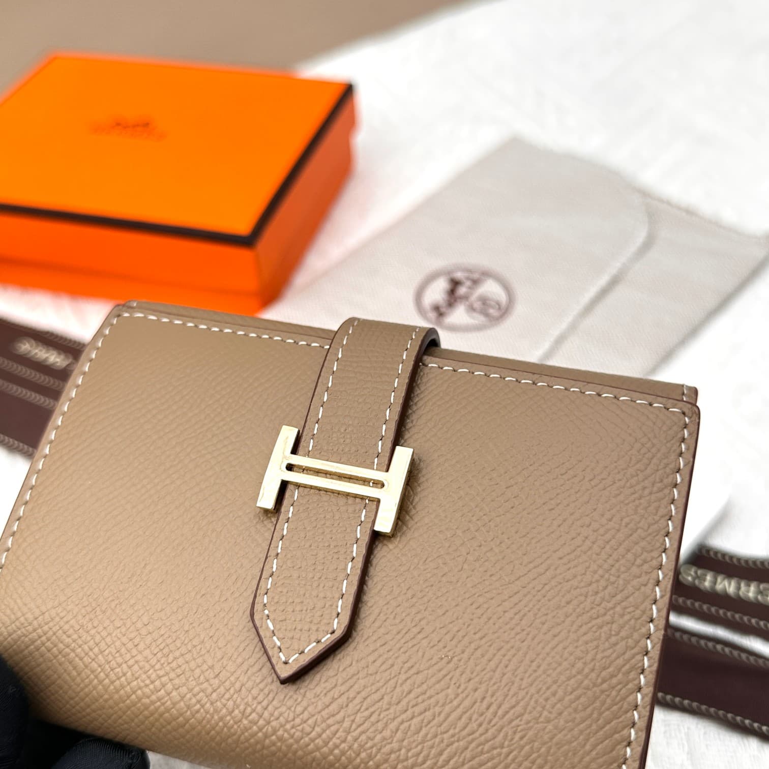 Hermes Gold Wallet 5176