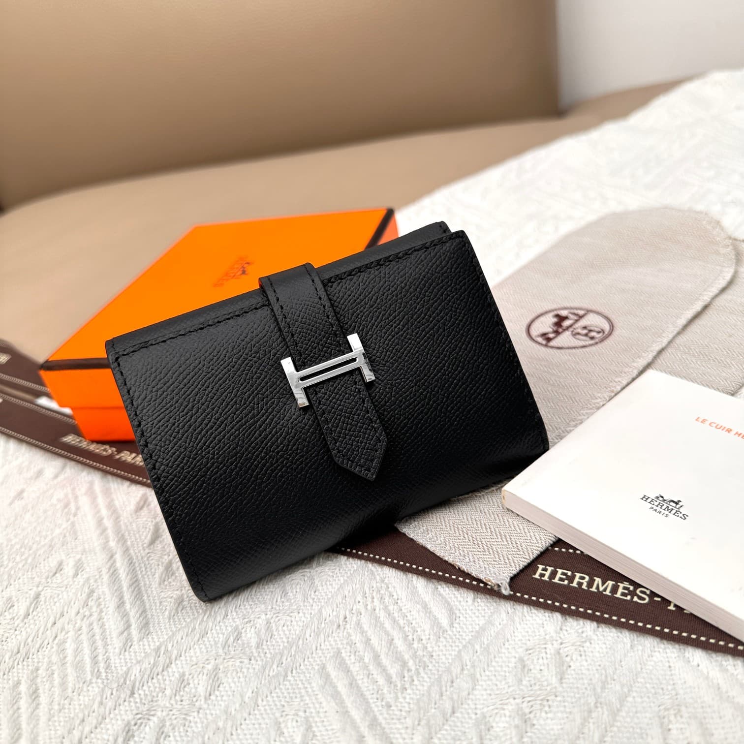 Hermes Gold Wallet 5176