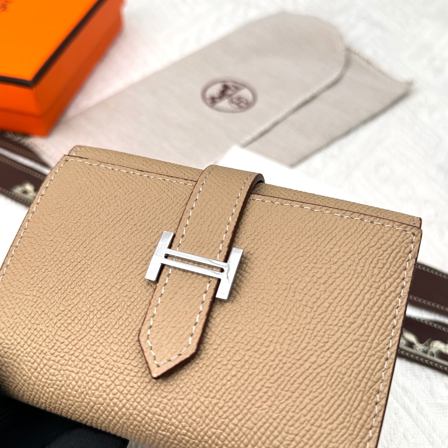 Hermes Gold Wallet 5176