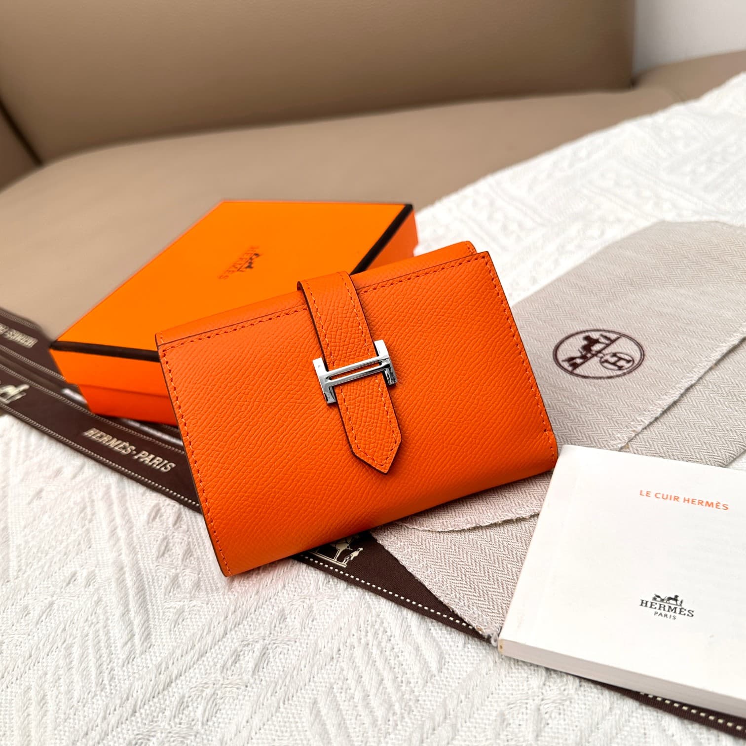 Hermes Gold Wallet 5176