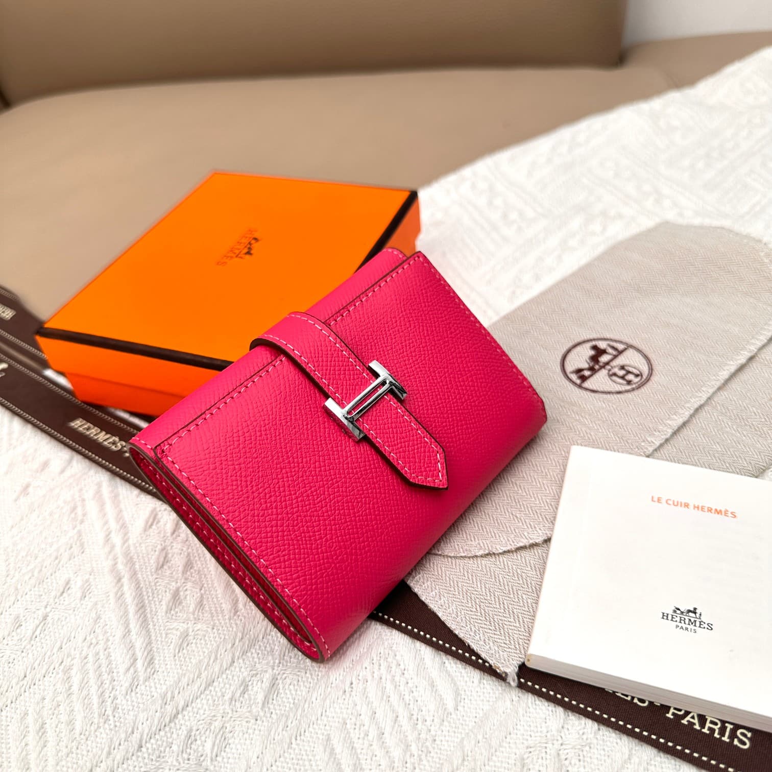 Hermes Gold Wallet 5176