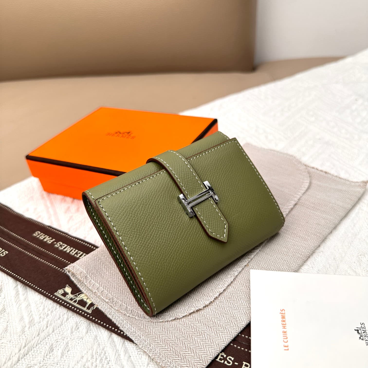Hermes Gold Wallet 5176