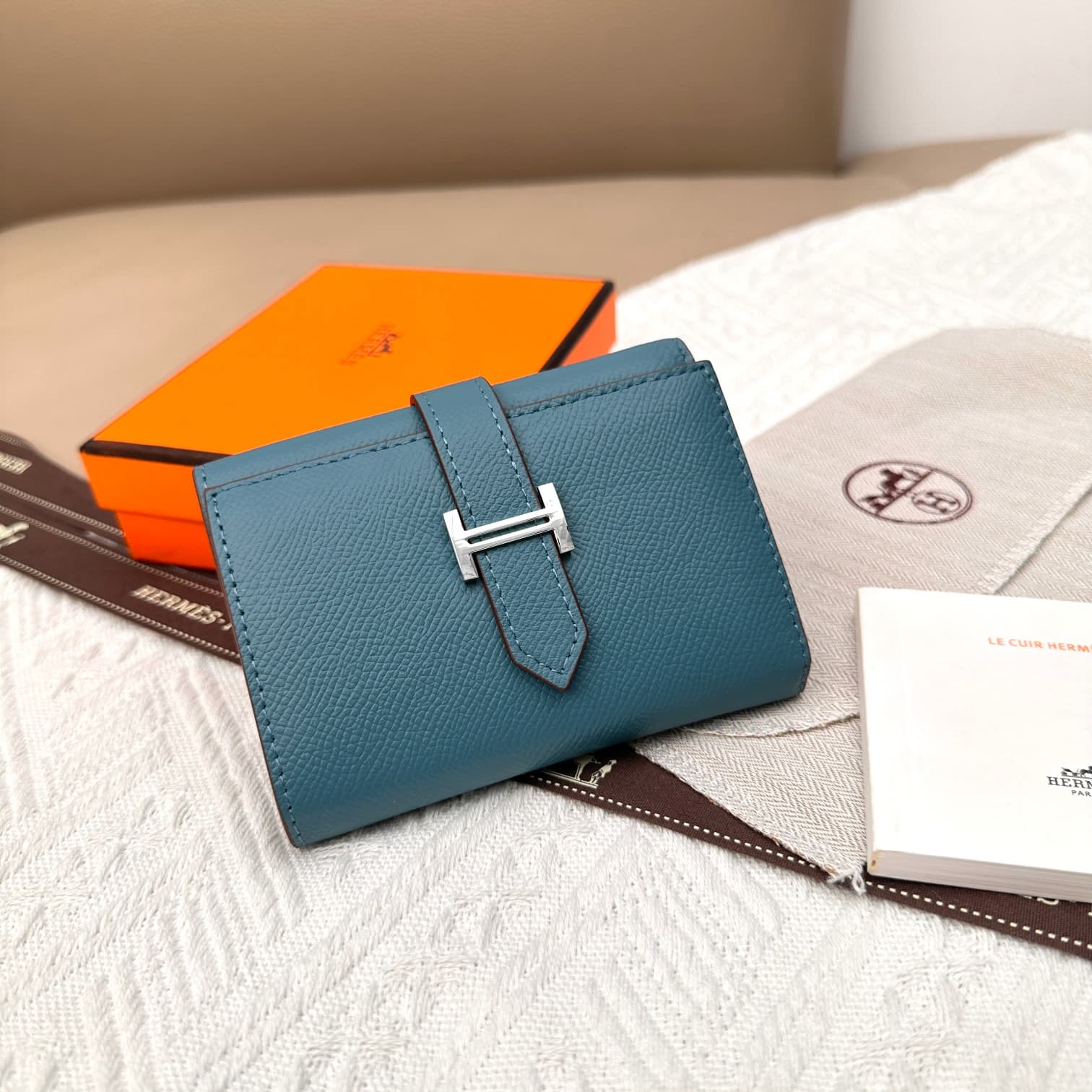 Hermes Gold Wallet 5176