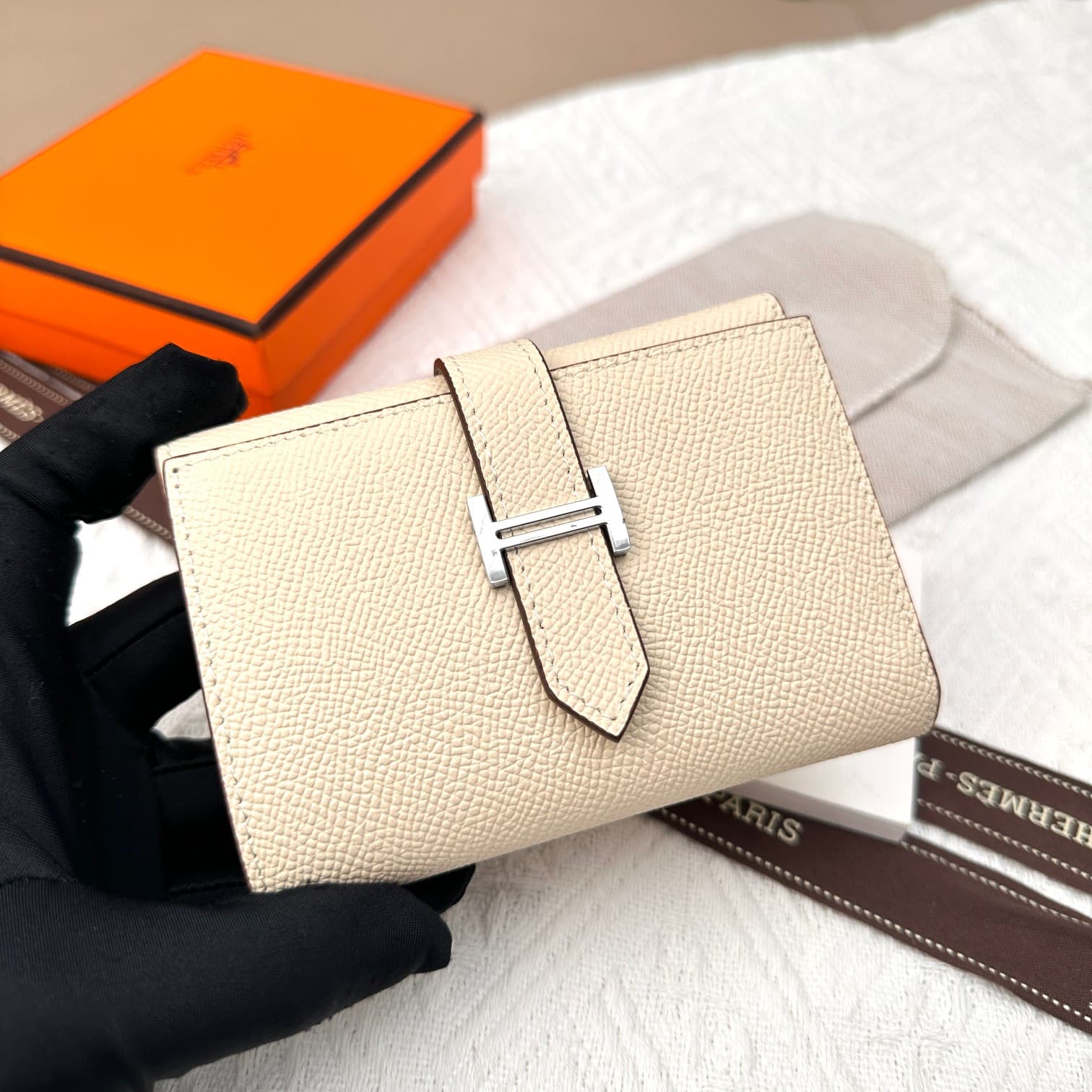 Hermes Gold Wallet 5176