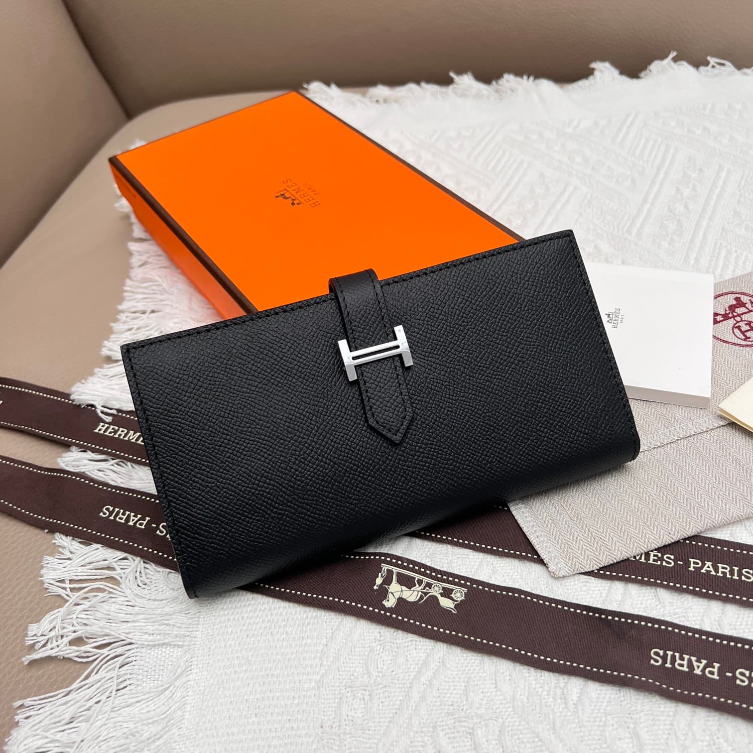 Hermes Black Wallet 5123