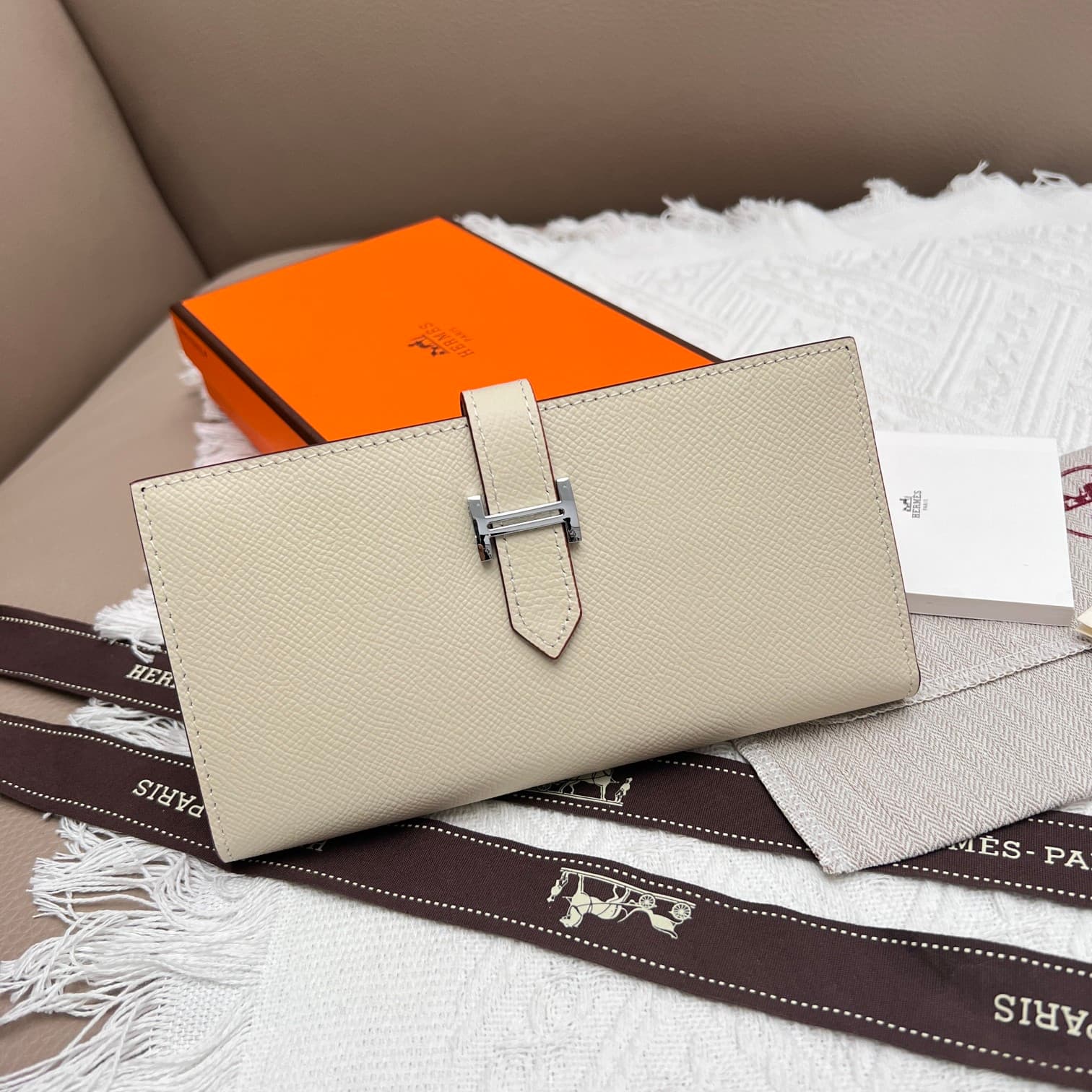 Hermes Black Wallet 5123