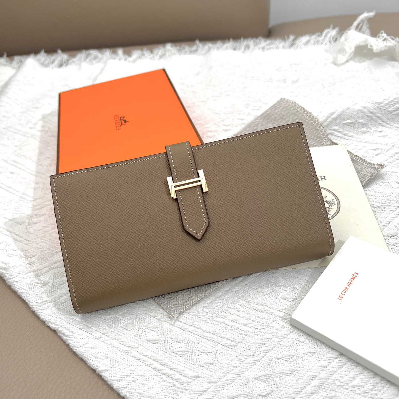 Hermes Black Wallet 5123