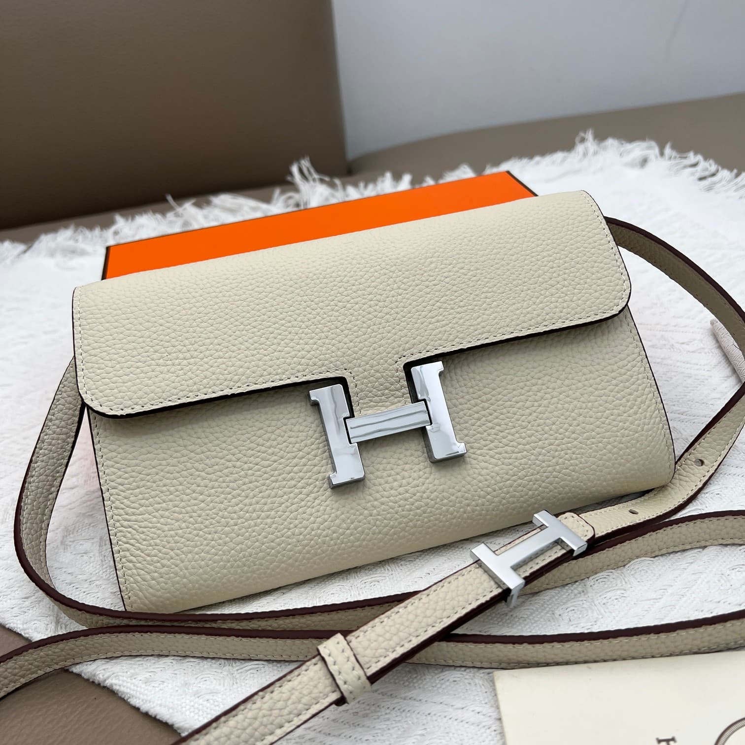 Hermes Black Belt 519