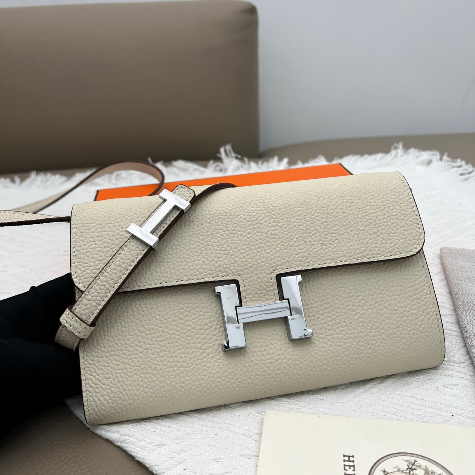 Hermes Black Belt 519