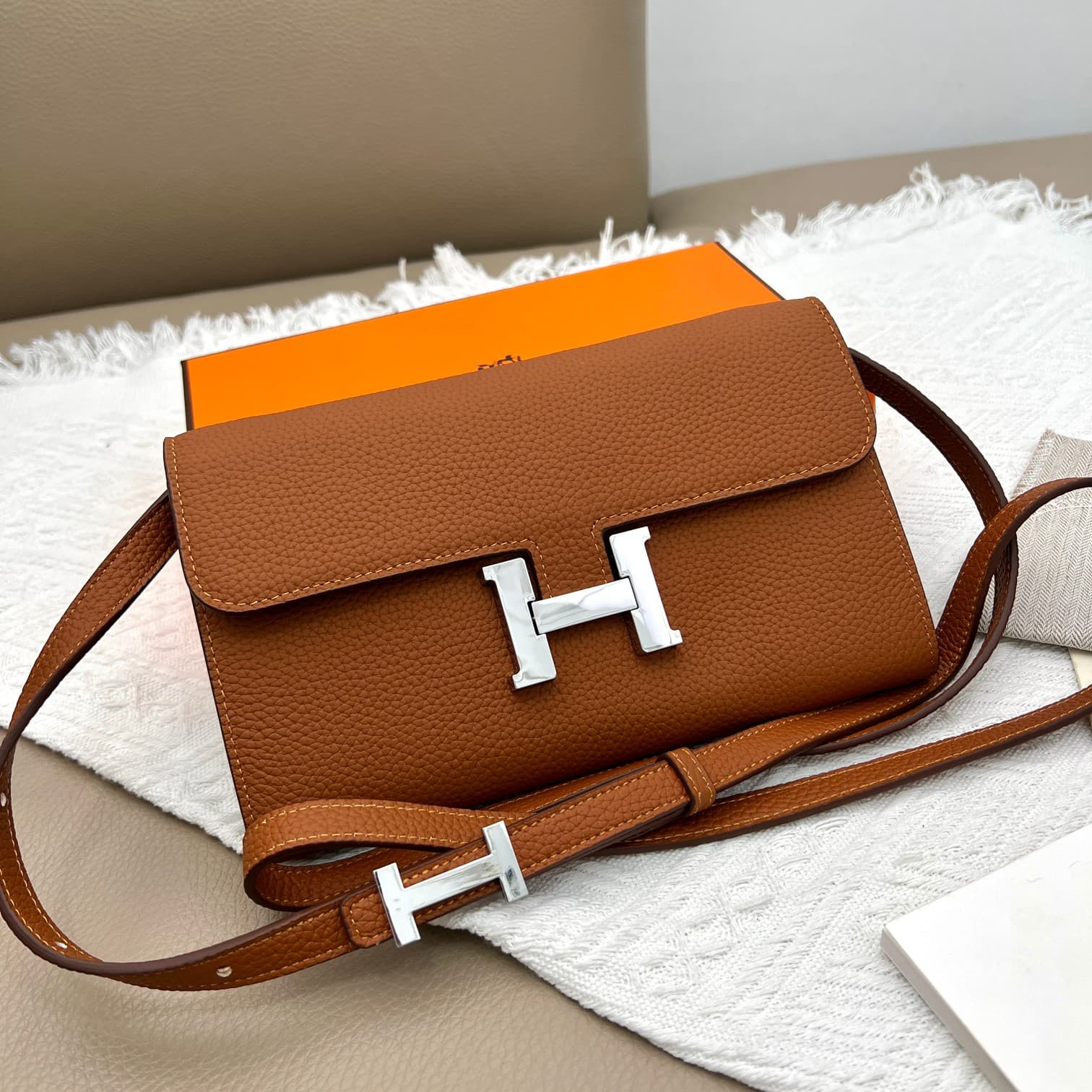 Hermes Black Belt 519