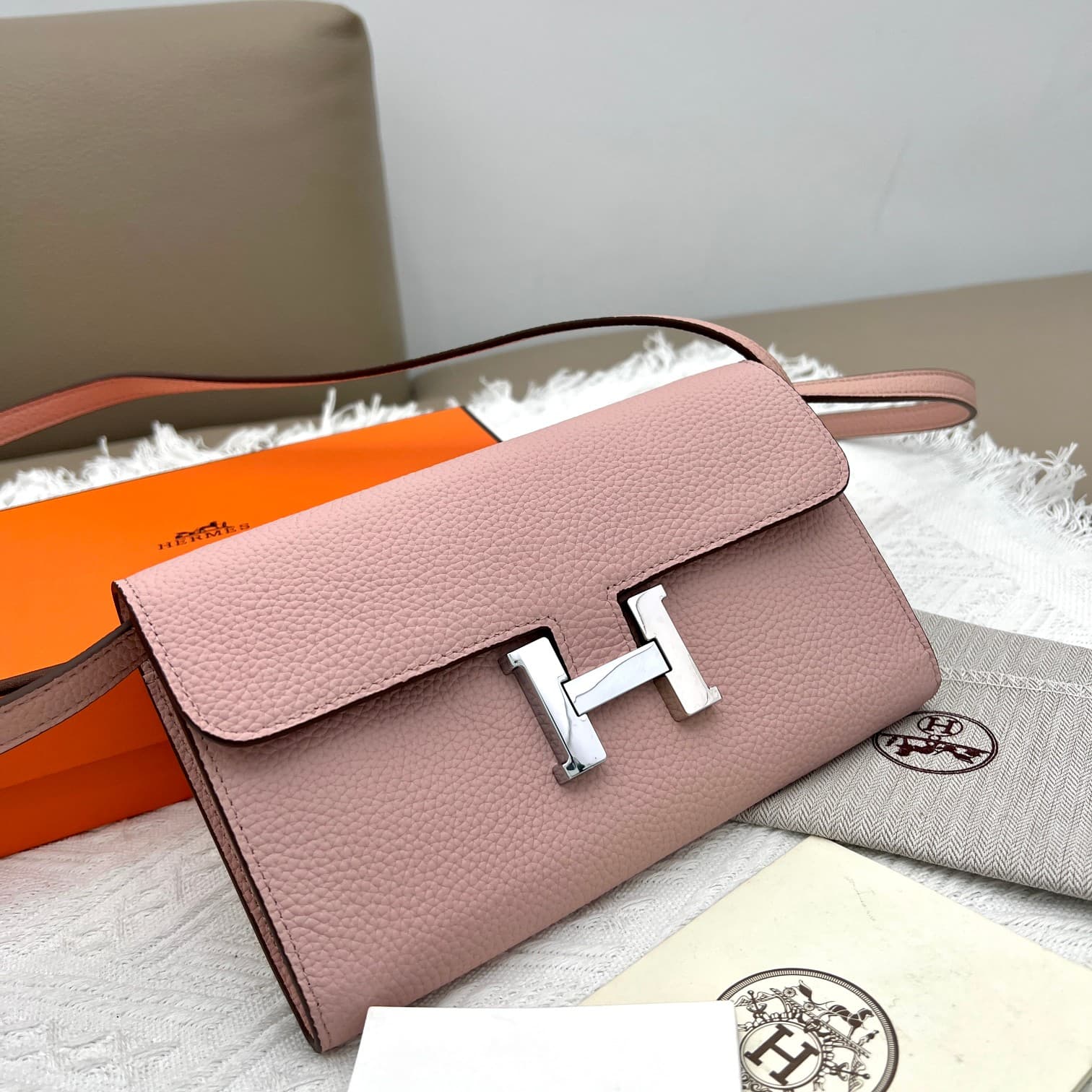 Hermes Black Belt 519
