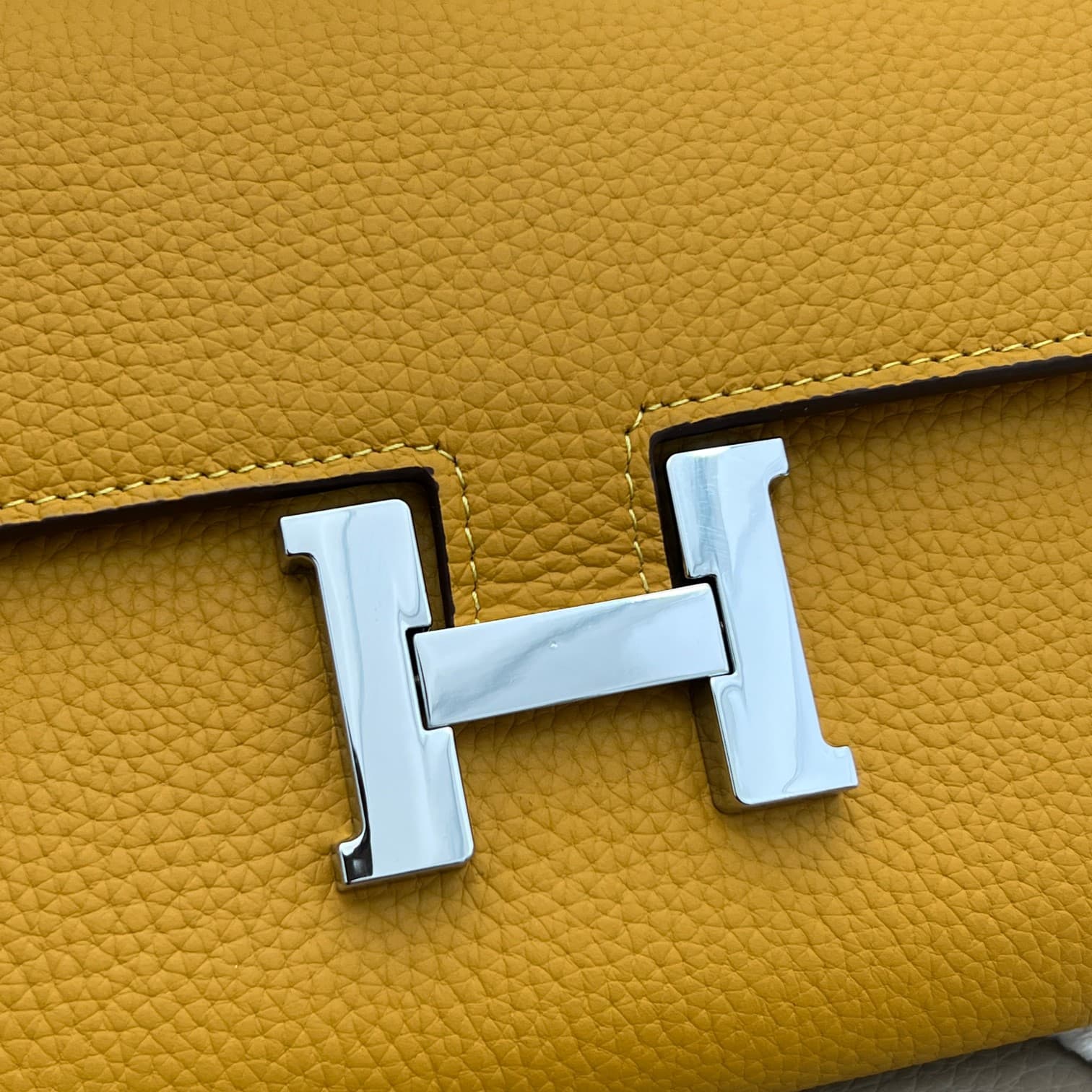 Hermes Black Belt 519