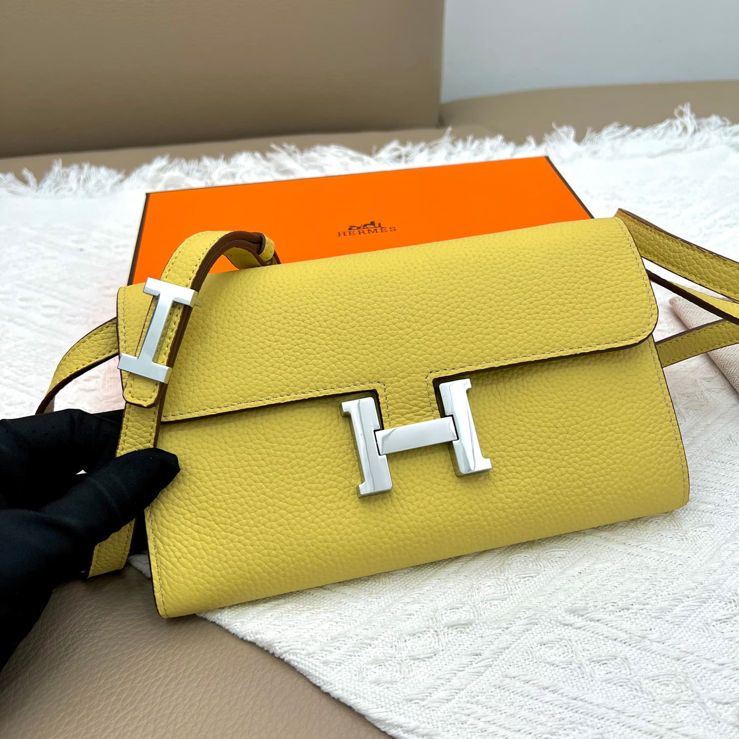 Hermes Black Belt 519