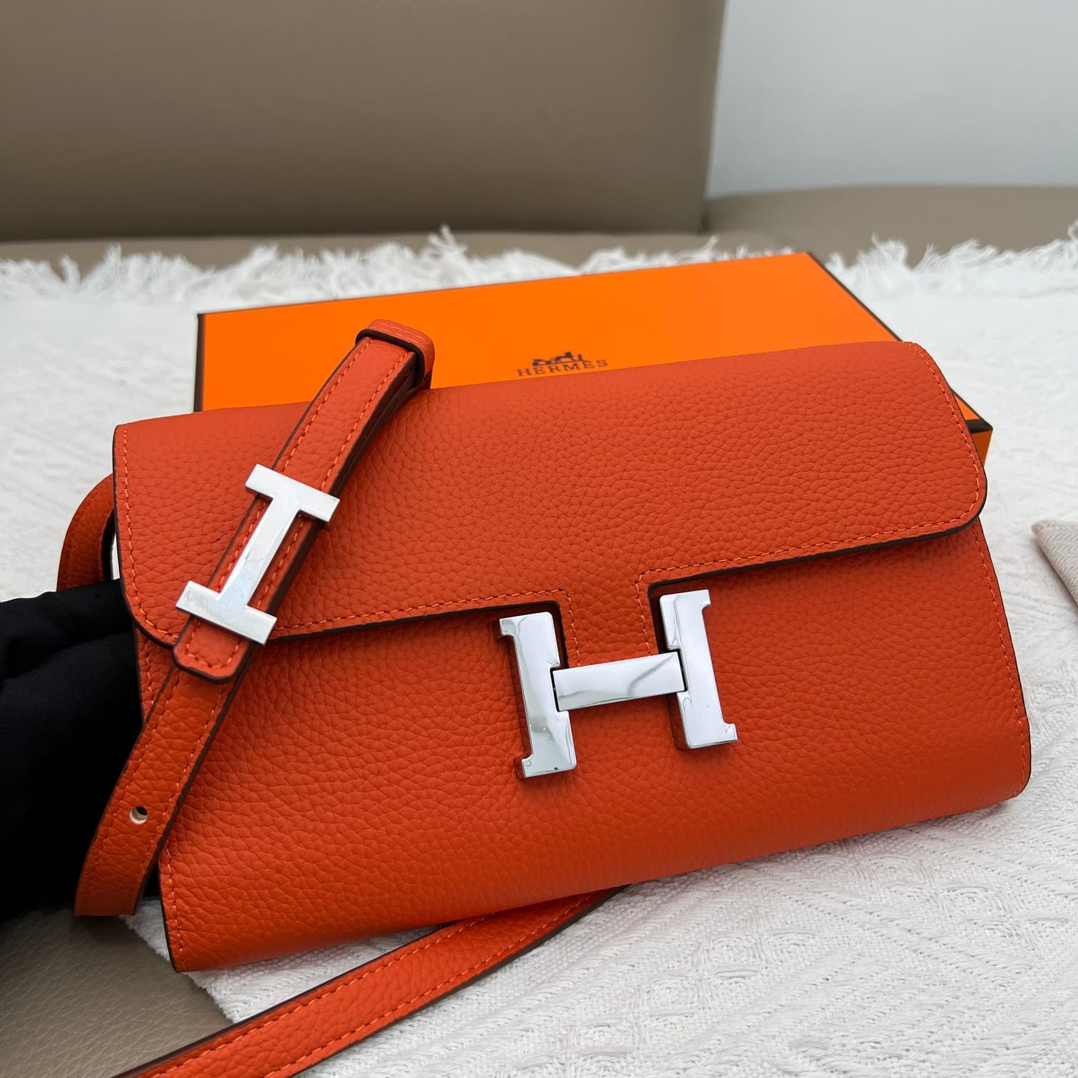 Hermes Black Belt 519