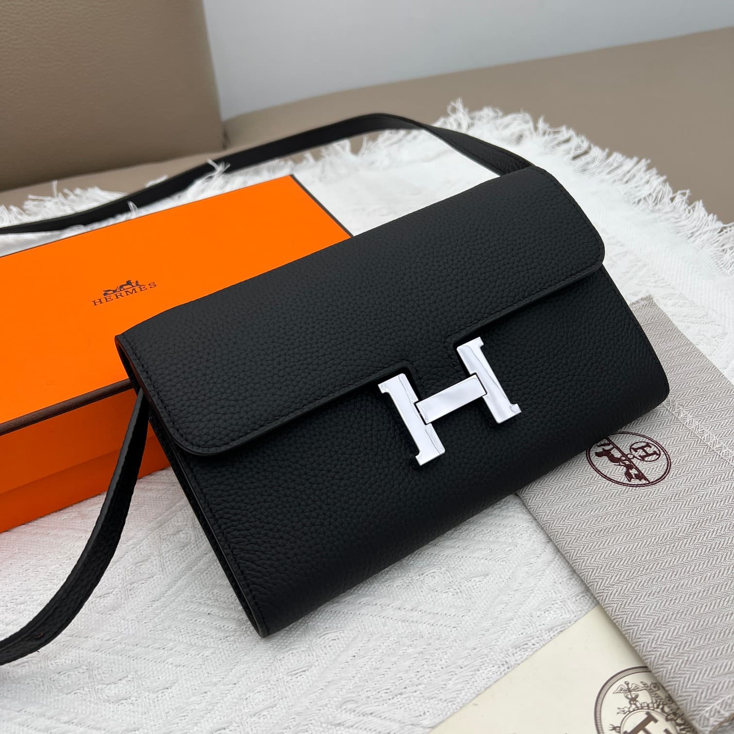 Hermes Black Belt 519
