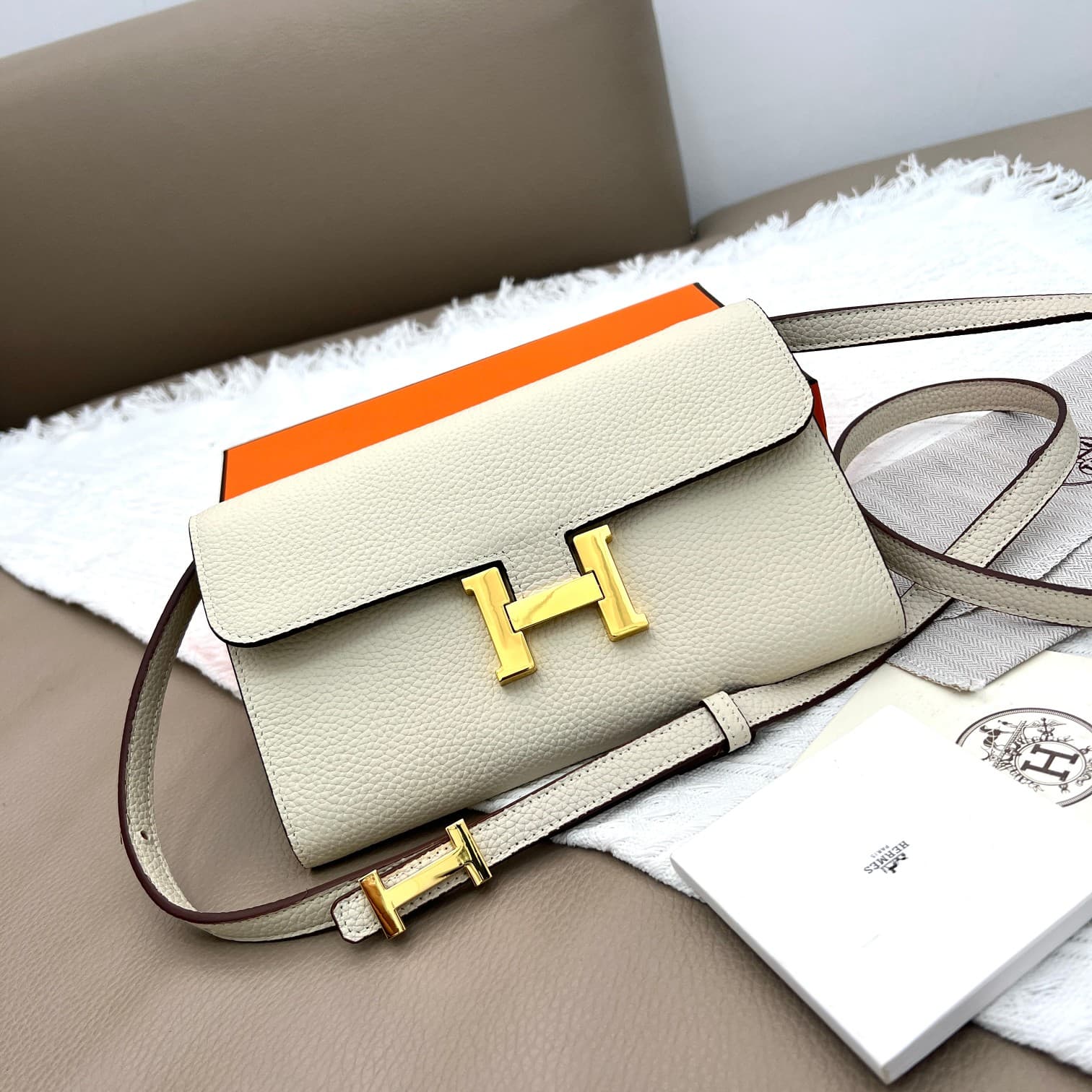Hermes Black Belt 519