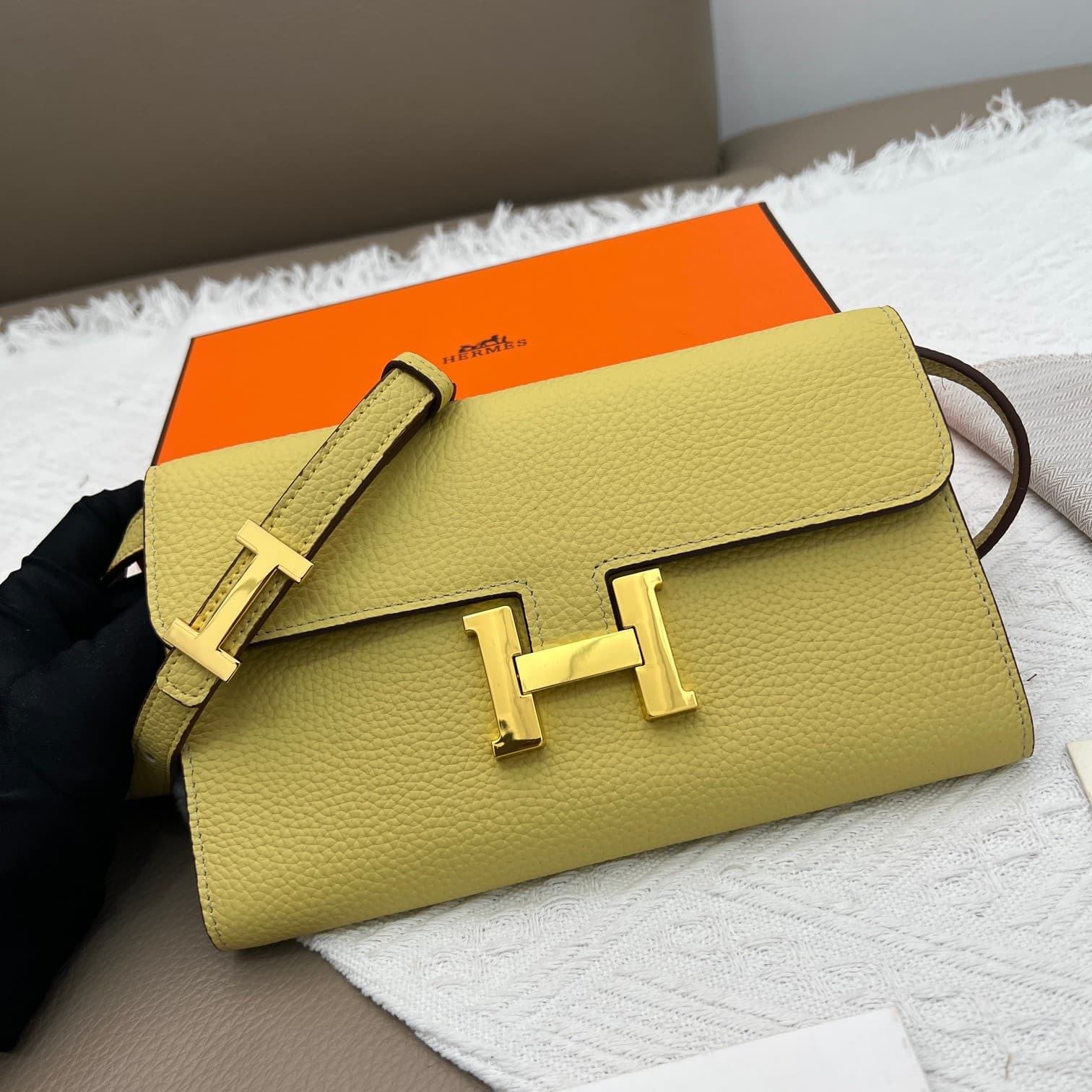 Hermes Black Belt 519