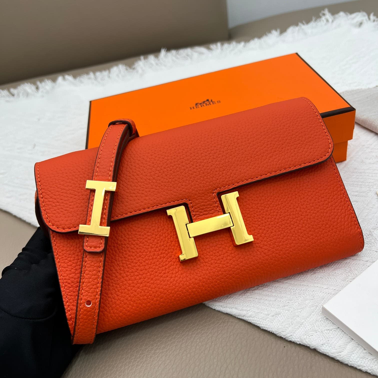 Hermes Black Belt 519