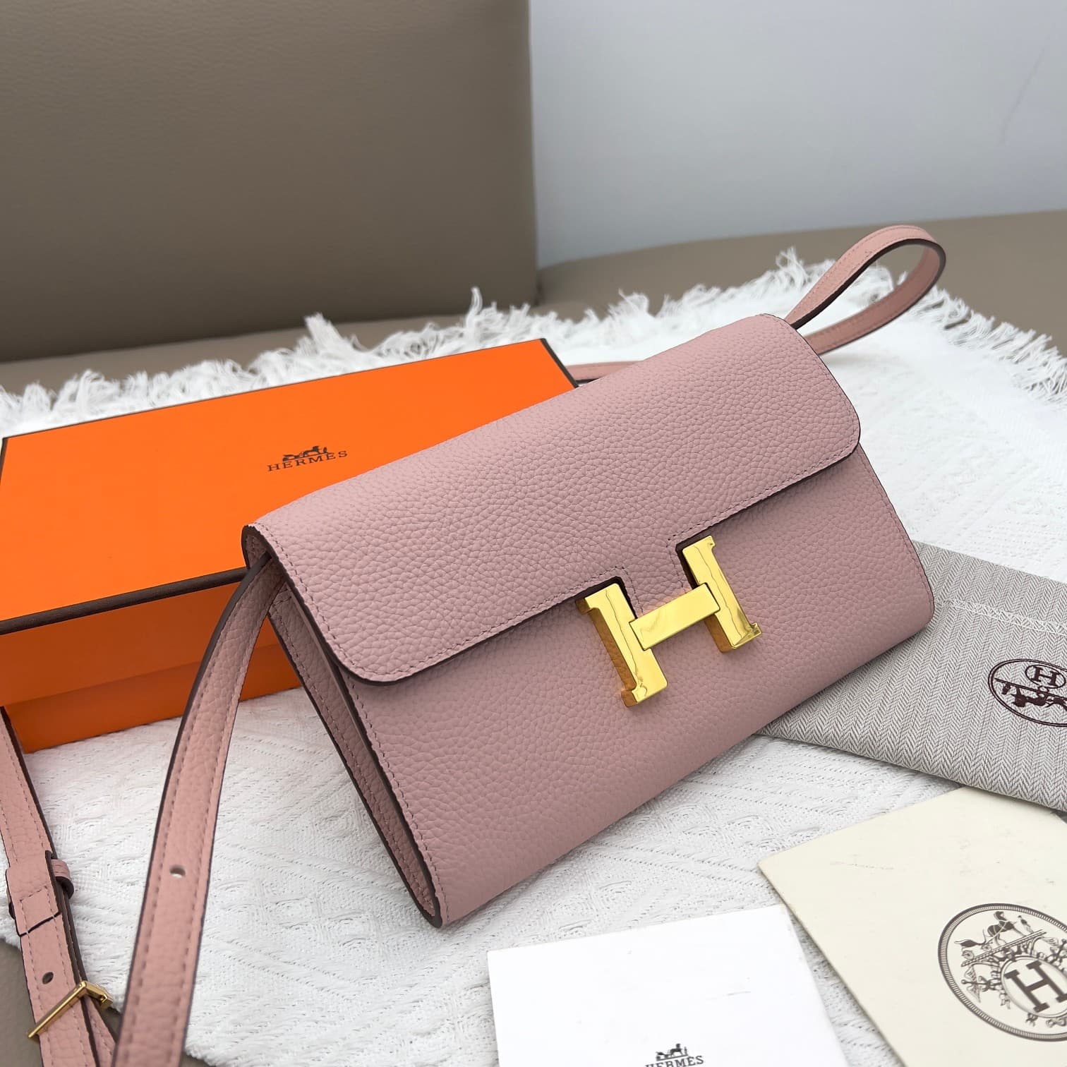 Hermes Black Belt 519