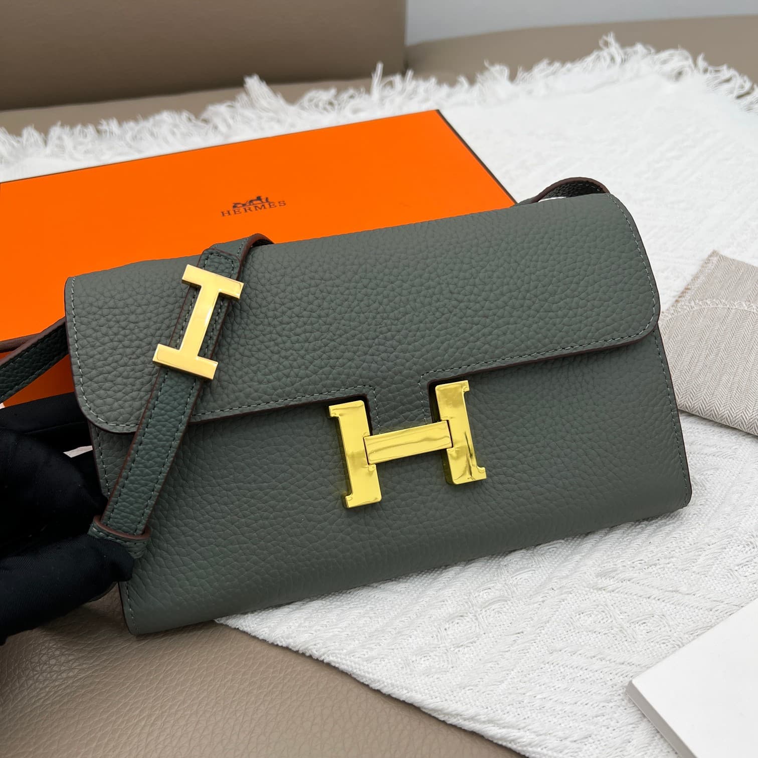 Hermes Black Belt 519