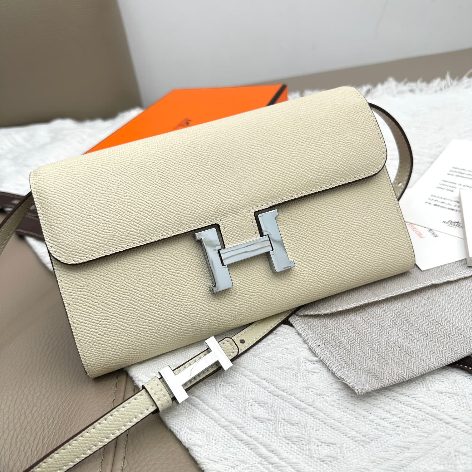 Hermes Black Belt 519