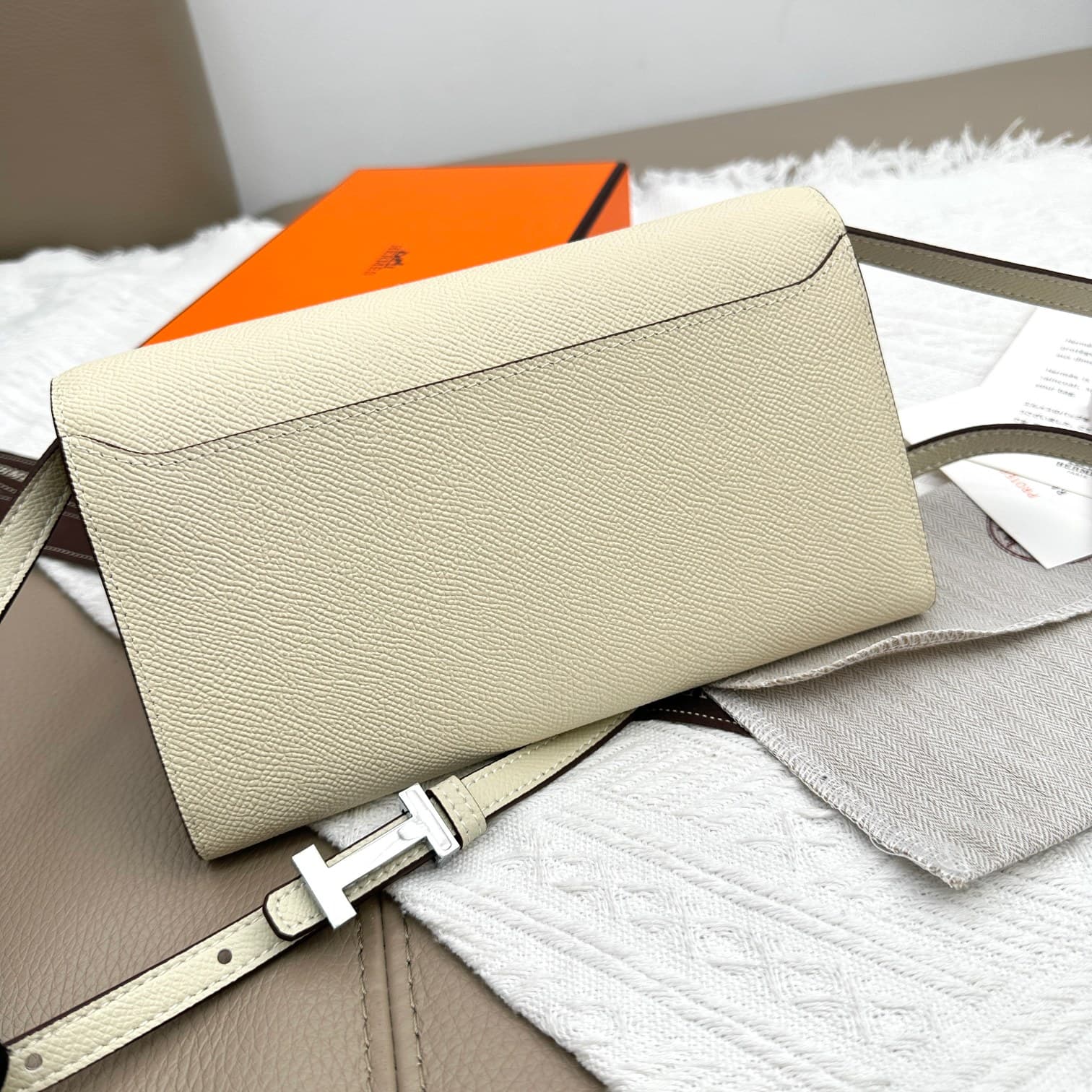 Hermes Black Belt 519