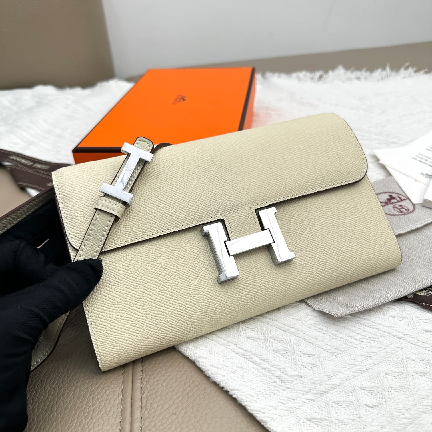Hermes Black Belt 519
