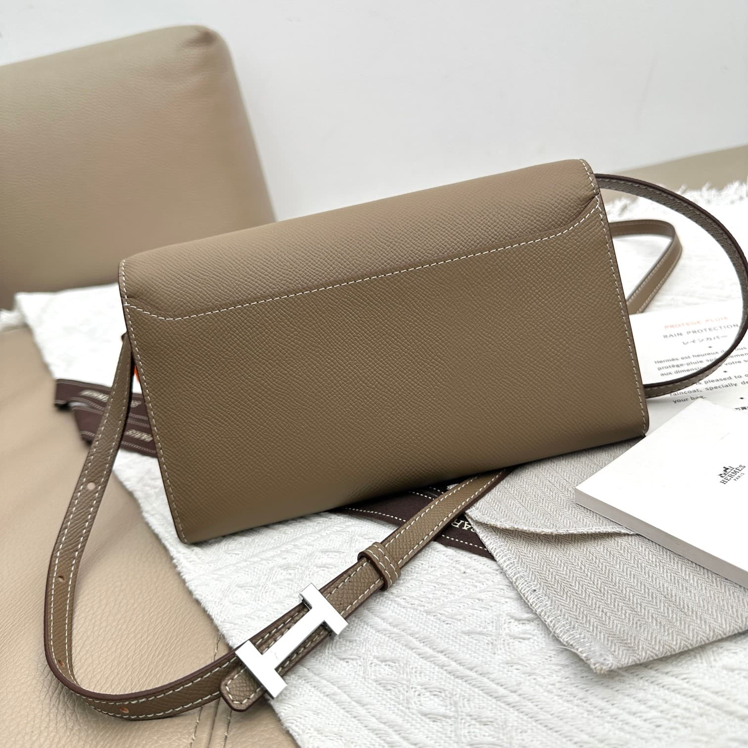 Hermes Black Belt 519