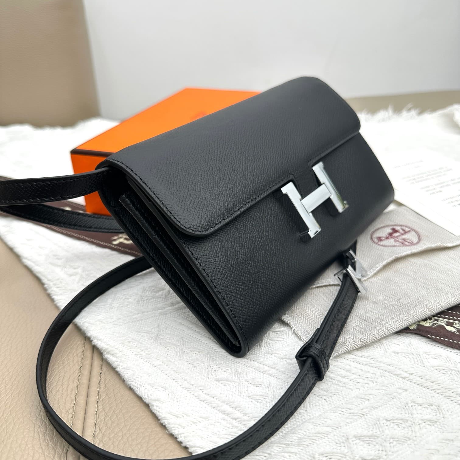 Hermes Black Belt 519