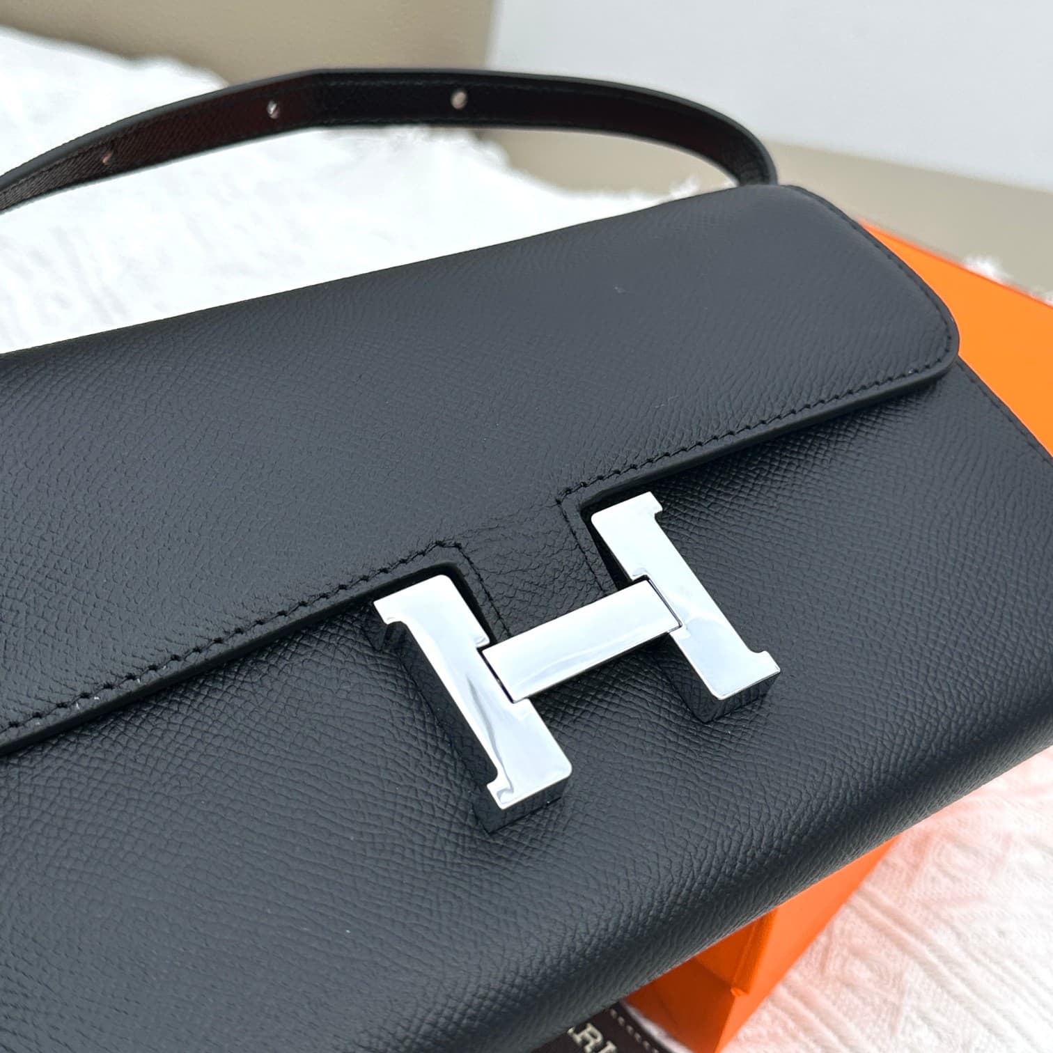 Hermes Black Belt 519