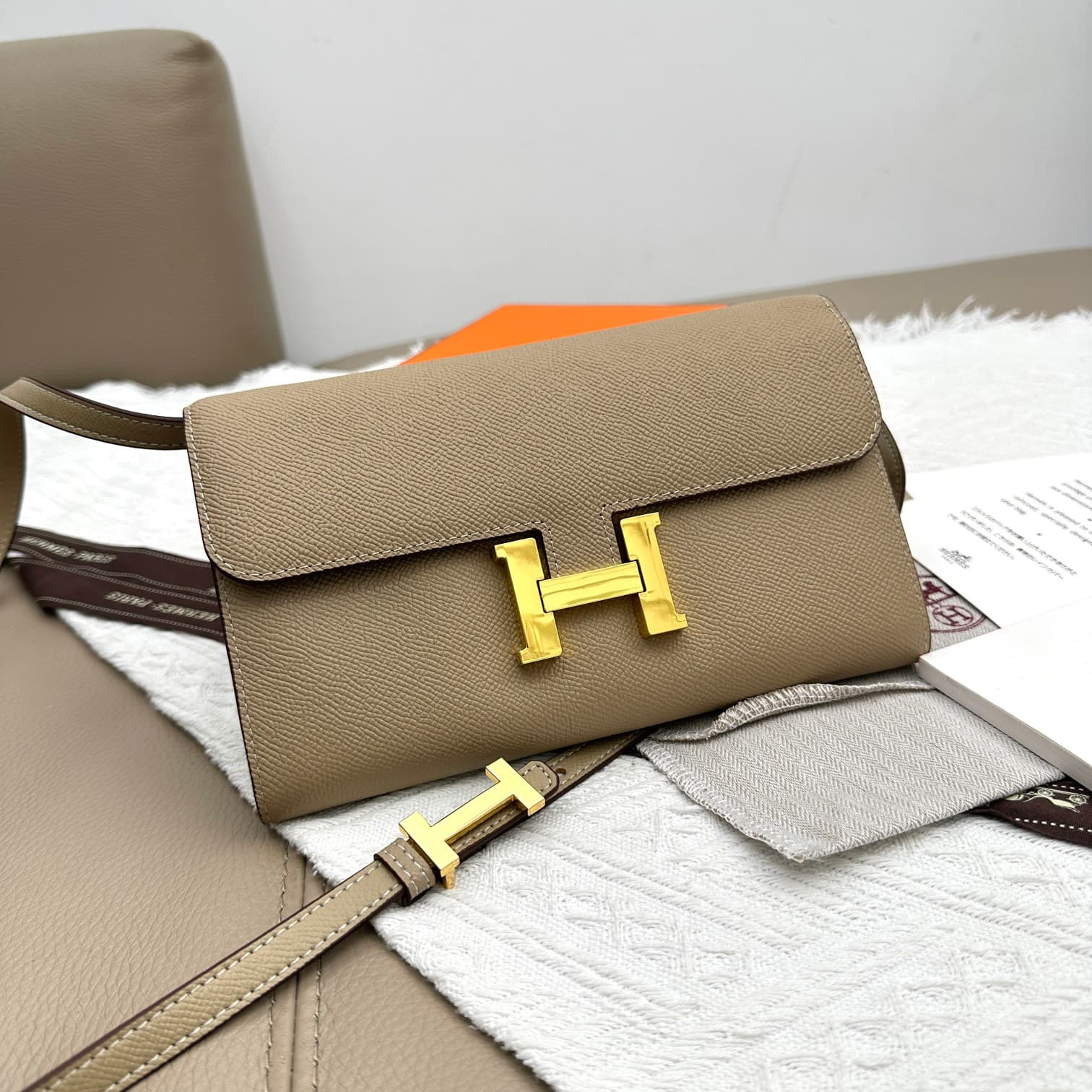 Hermes Black Belt 519