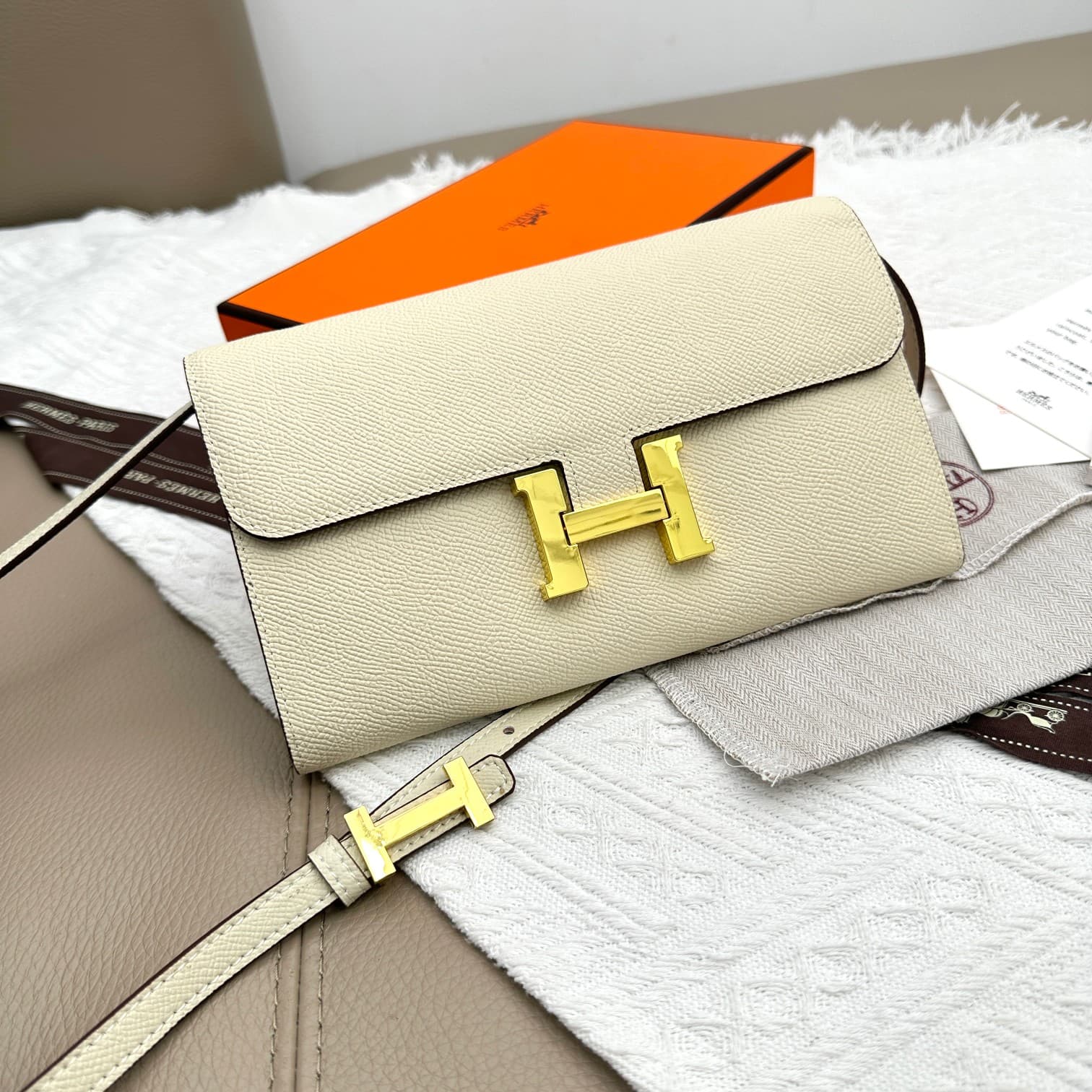 Hermes Black Belt 519