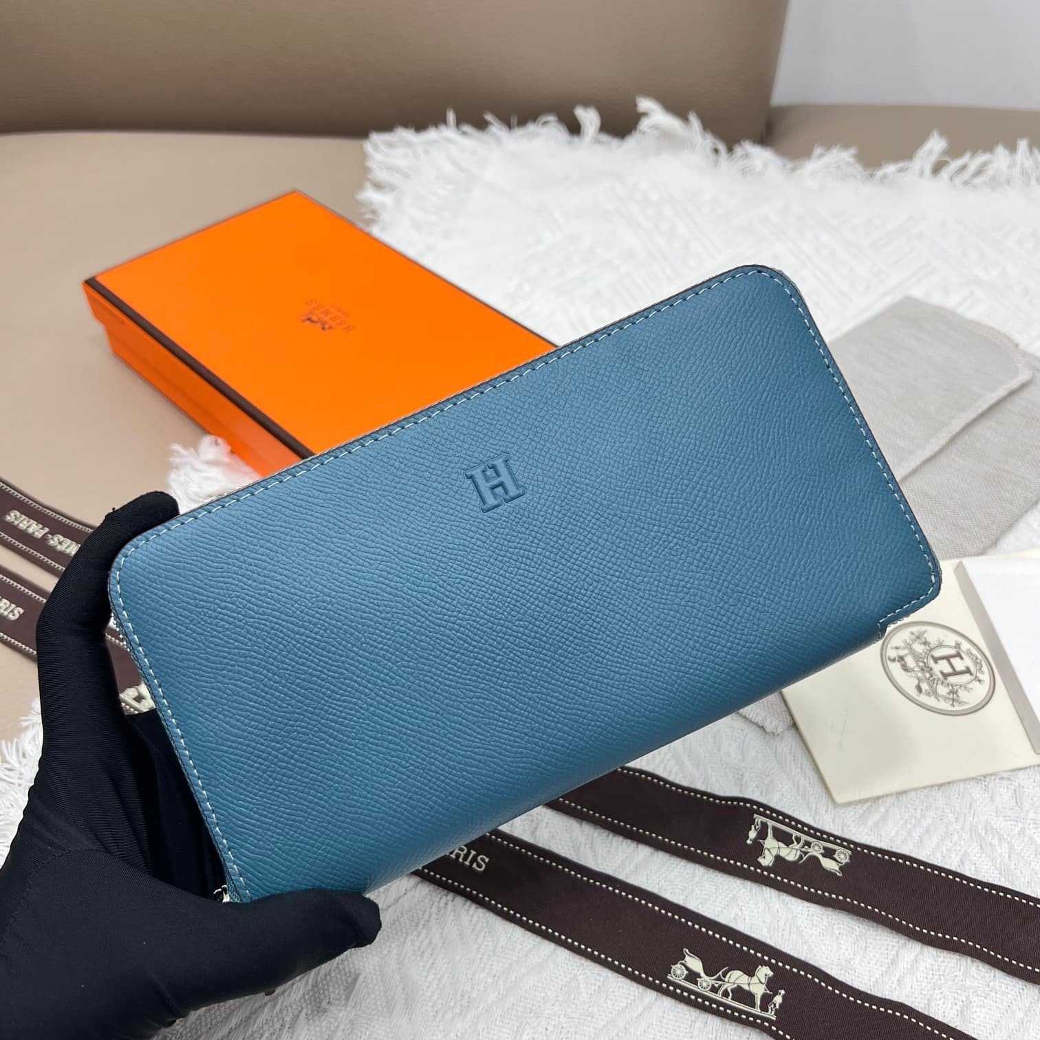 Hermes Black Accessory 506