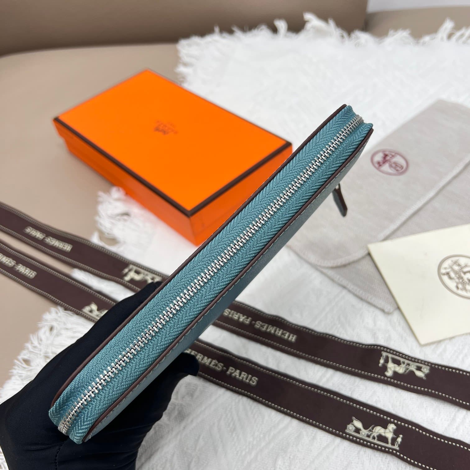 Hermes Black Product 506