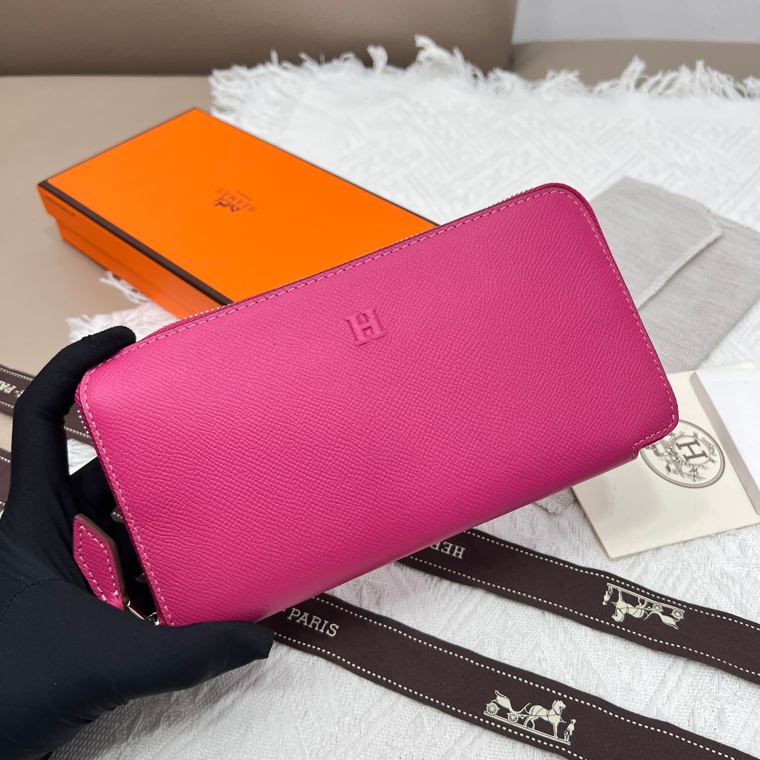Hermes Black Accessory 506