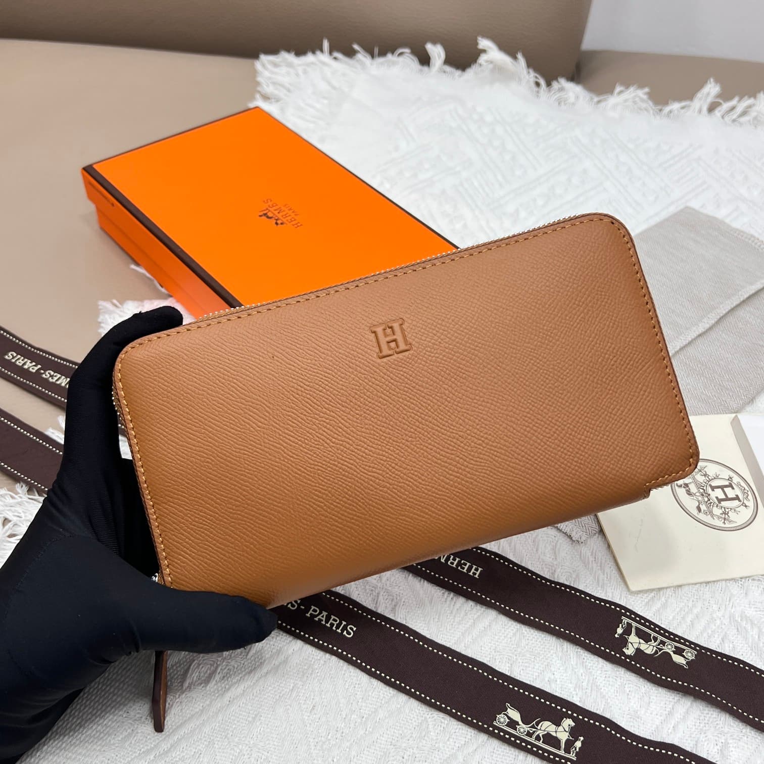Hermes Black Accessory 506