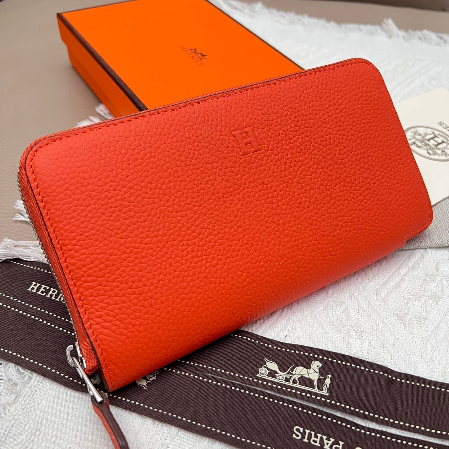 Hermes Black Product 506
