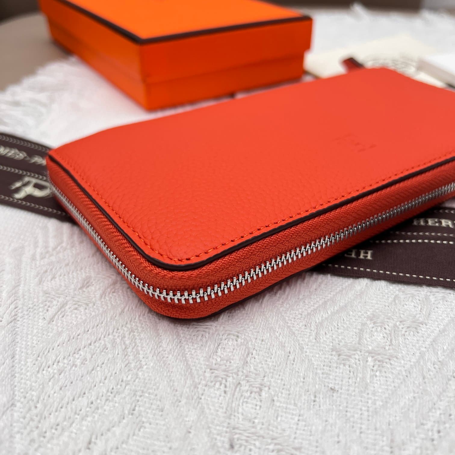 Hermes Black Product 506