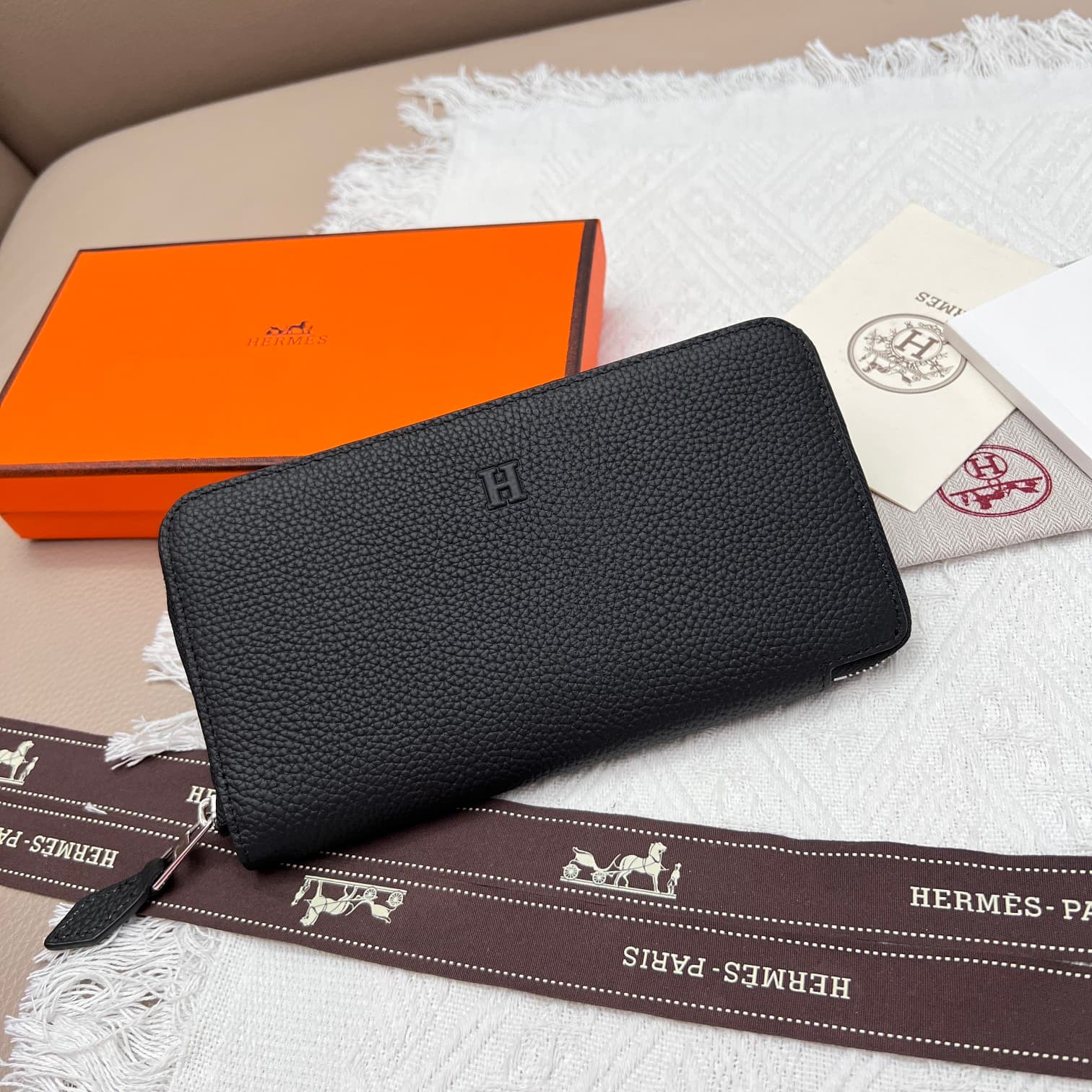 Hermes Black Accessory 506