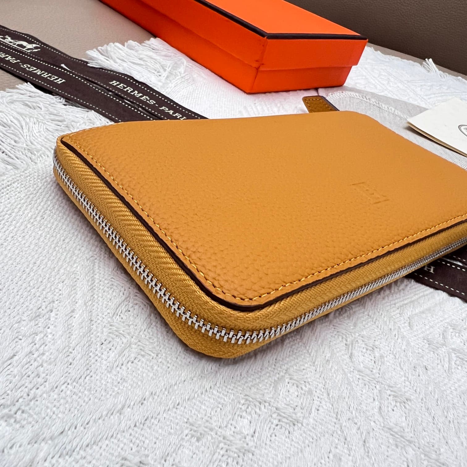 Hermes Black Product 506
