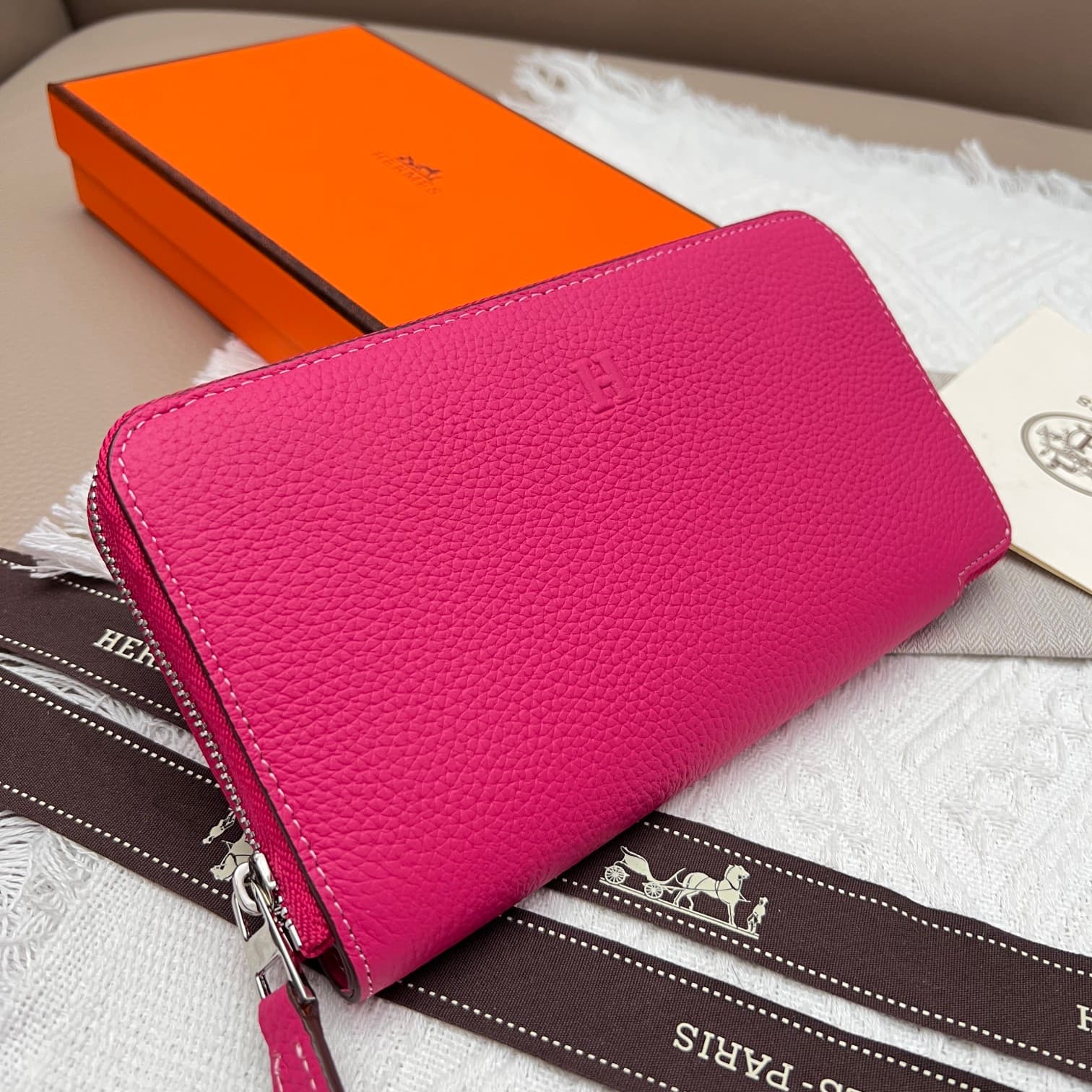Hermes Black Product 506