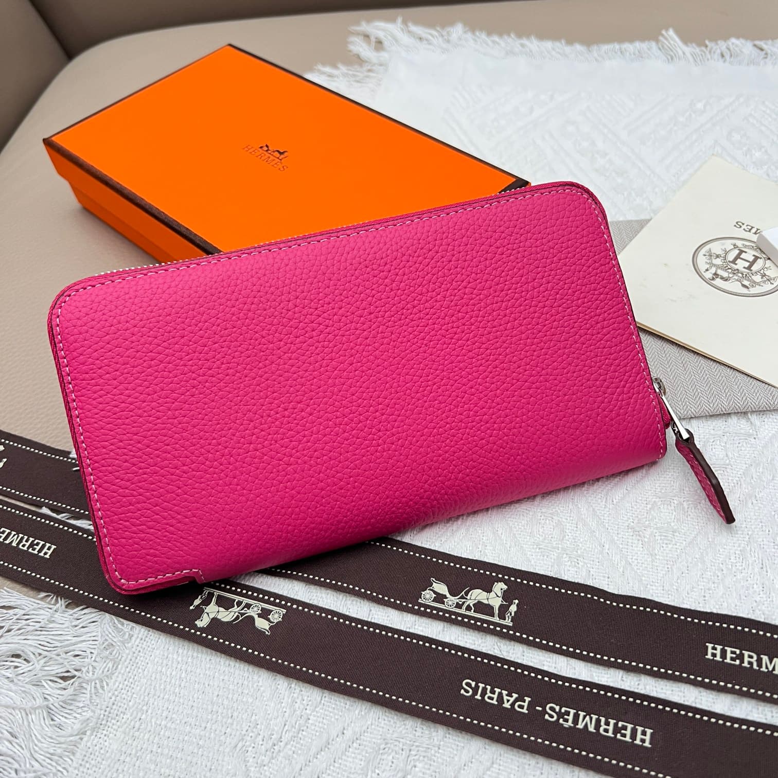 Hermes Black Product 506