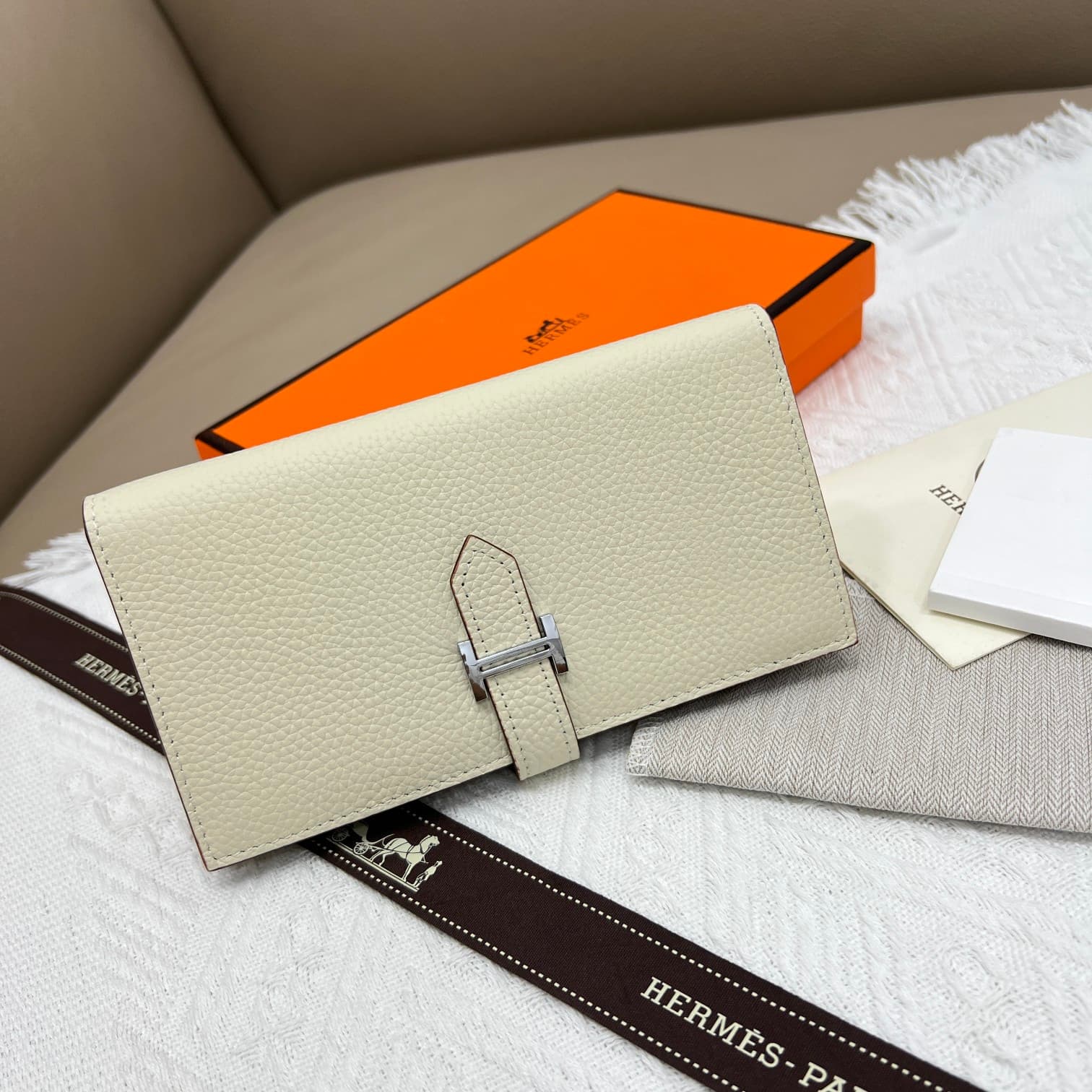 Hermes Black Wallet 5123